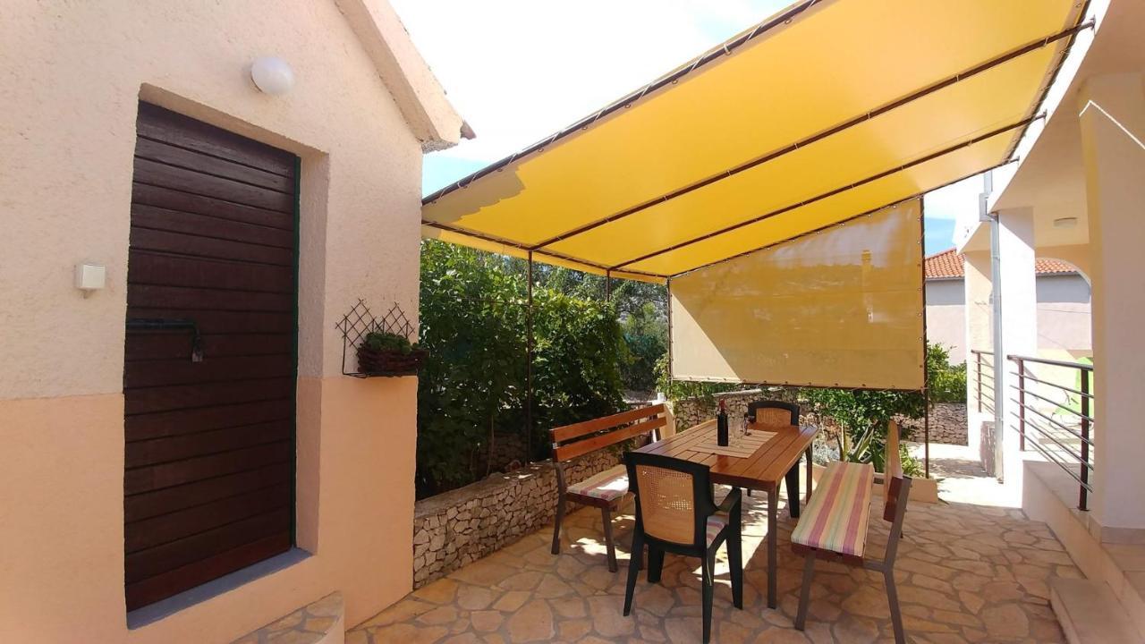 Apartment Bo&Dy With Private Pool Rogoznica  Zewnętrze zdjęcie