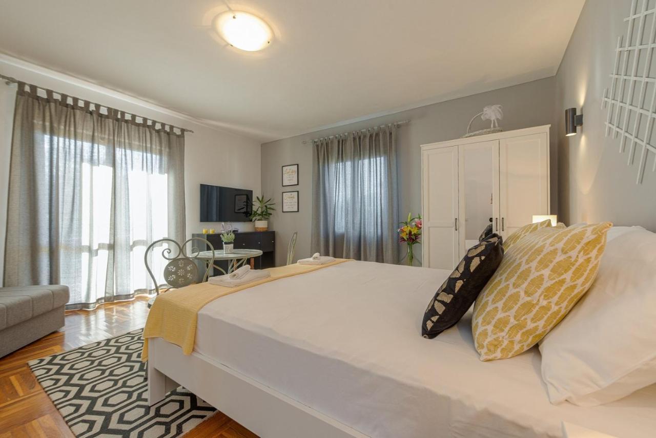 Apartment Bo&Dy With Private Pool Rogoznica  Zewnętrze zdjęcie